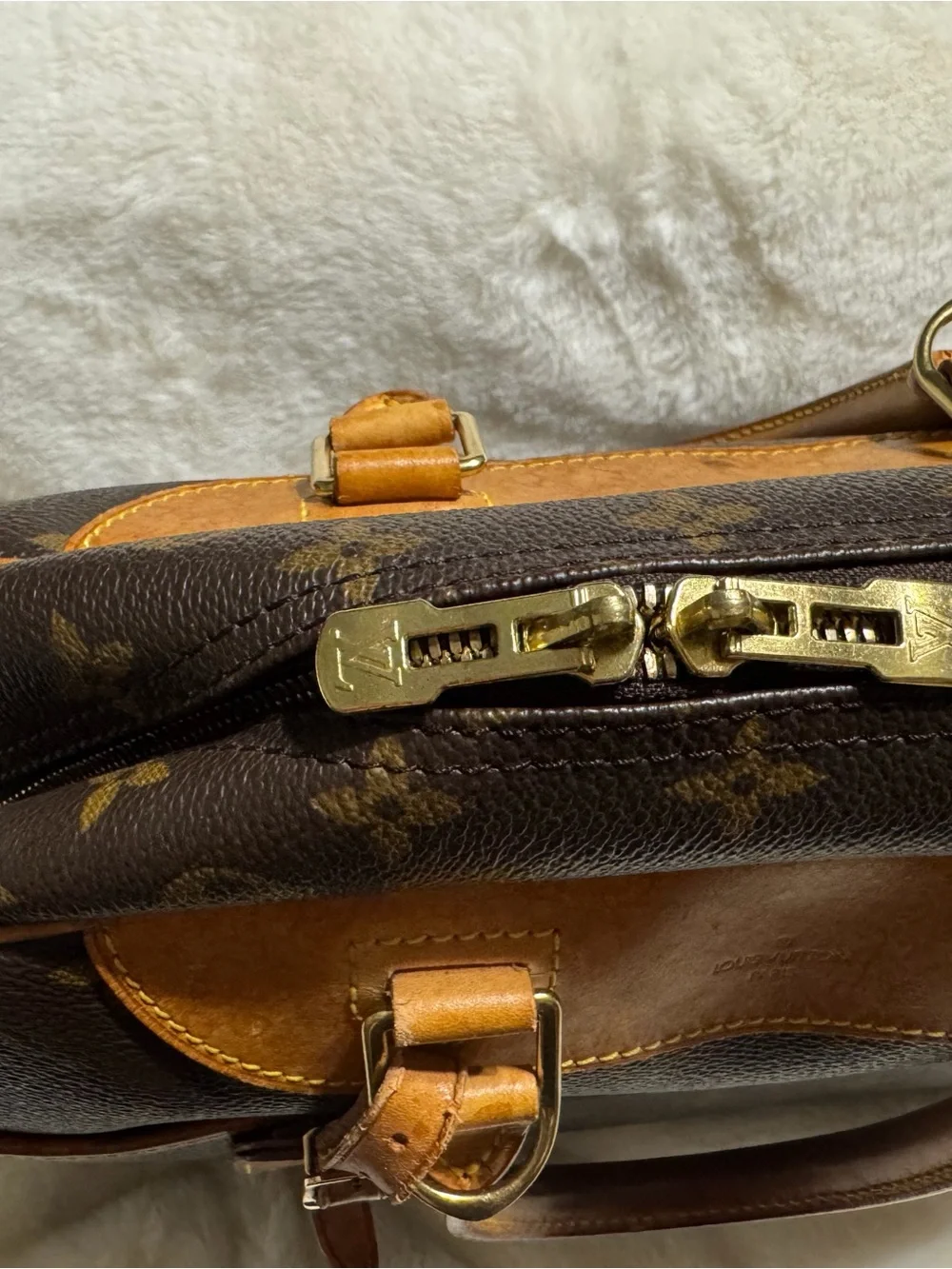 Louis Vuitton Interior Canvas with Vachetta Leather Trim Deauville